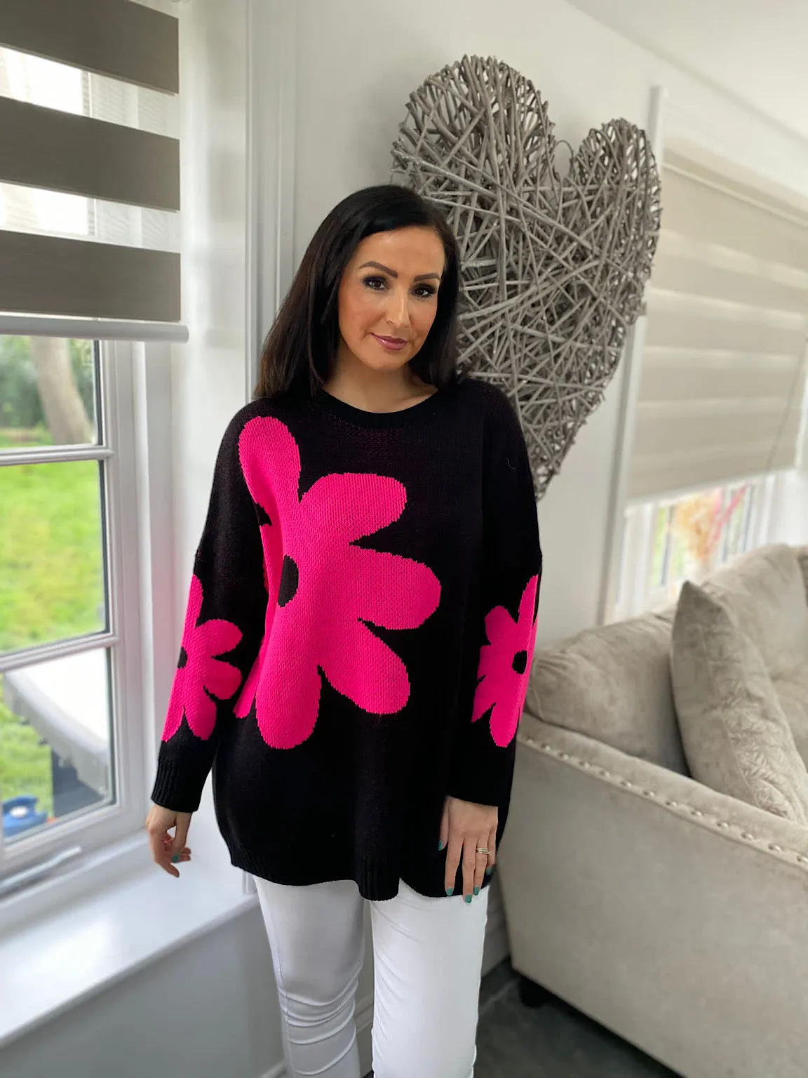 Black Daisy Knit Jumper Carmen