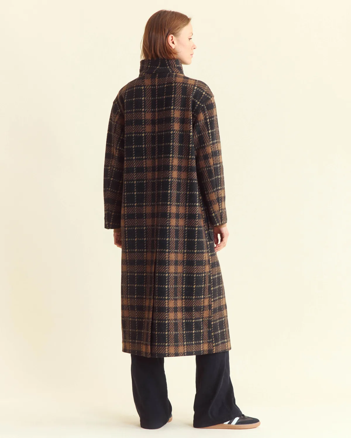 Buckle Neck Coat - Black/Brown