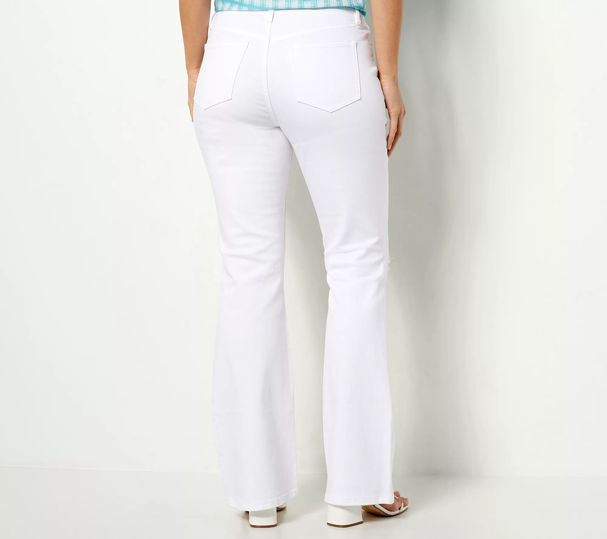 Candace Cameron Bure Petite Pacific Denime Flare Jeans - White