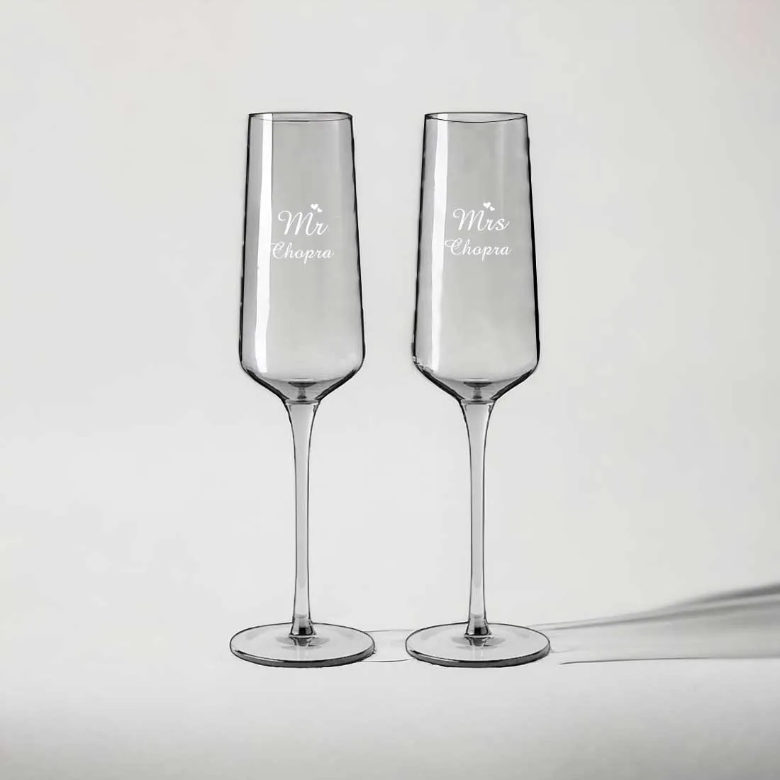 Custom Champagne Glasses for Couple - Engraved Premium Champagne Flutes Mr & Mrs