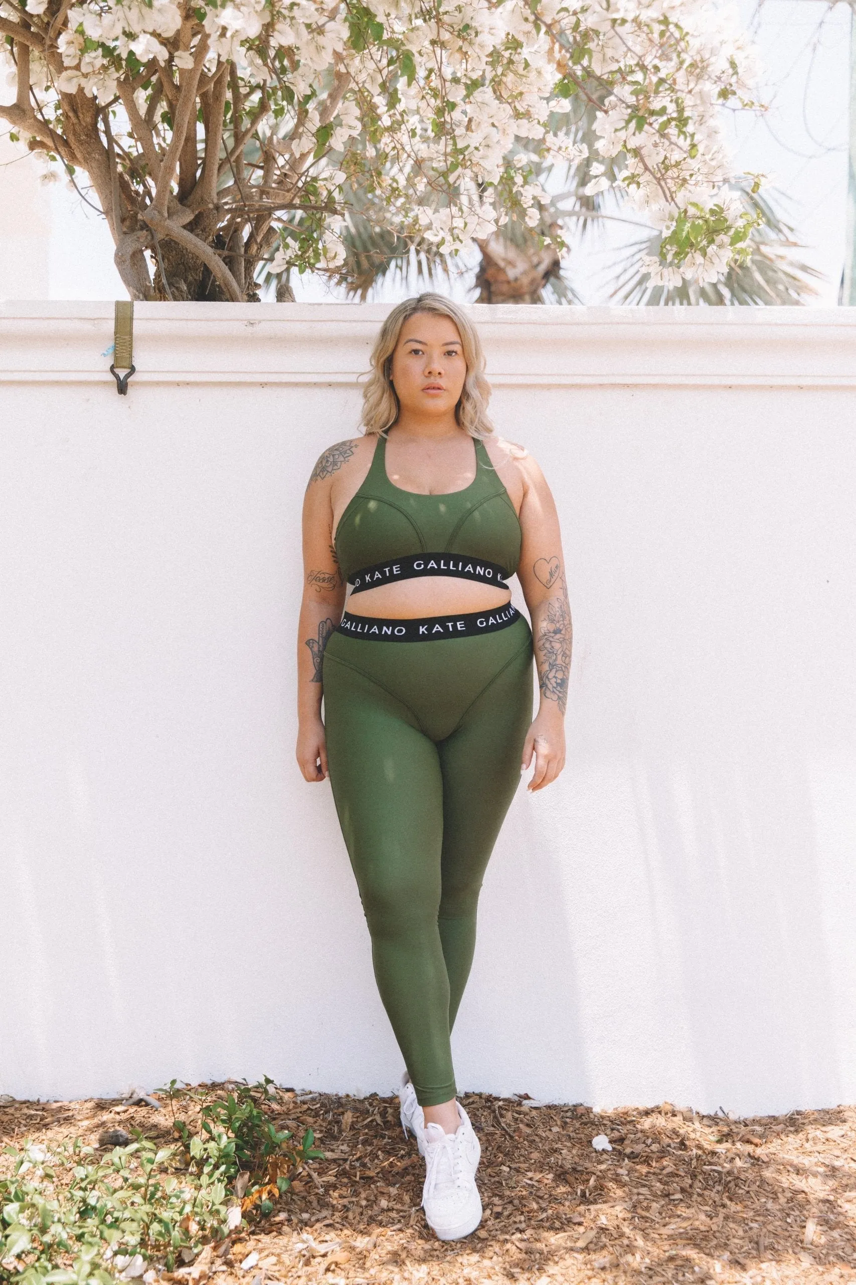 Genesis Leggings - Dark Olive