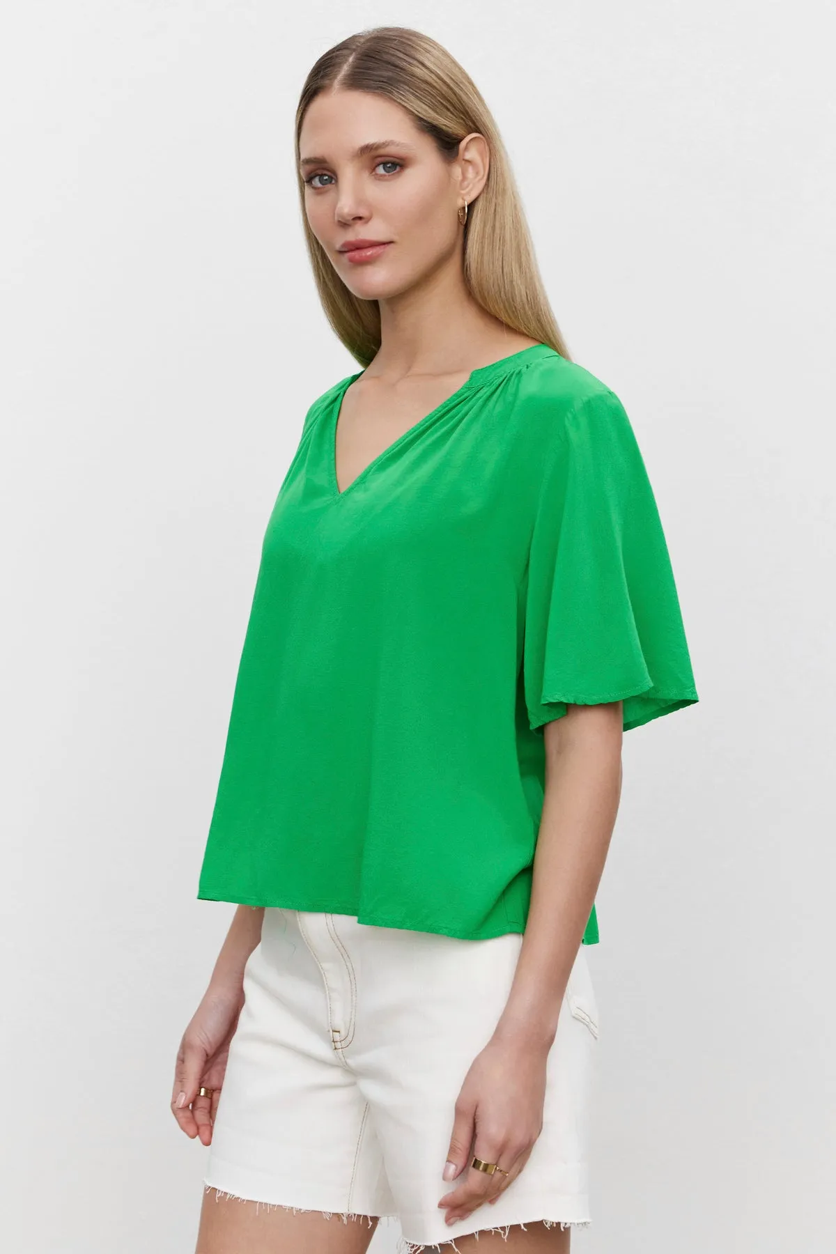 JAYCEE SPLIT NECK BLOUSE