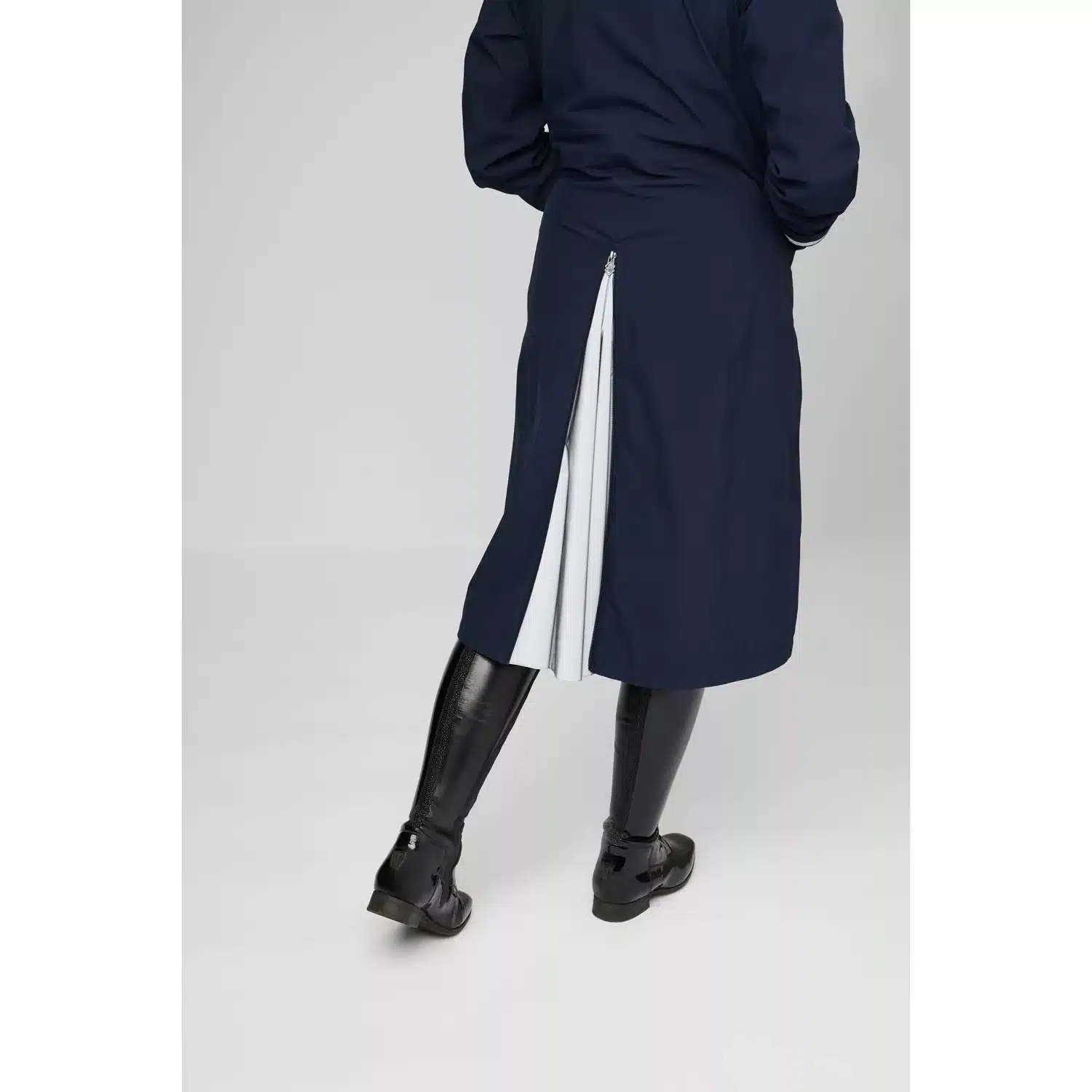 LeMieux Amelie Waterproof Lightweight Riding Coat | Ingatestone Saddlery