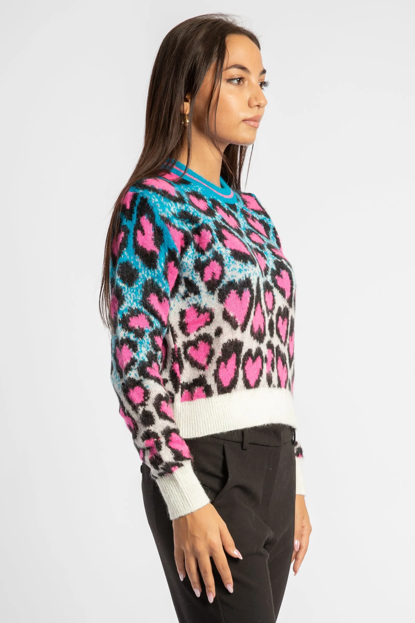 New Queen Crop Soft P morbido maglione da donna girocollo con stampa leopardata a cuori