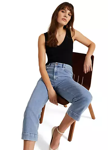 Phase Eight Lexi Mid Wash Crop Straight Jeans | Grattan