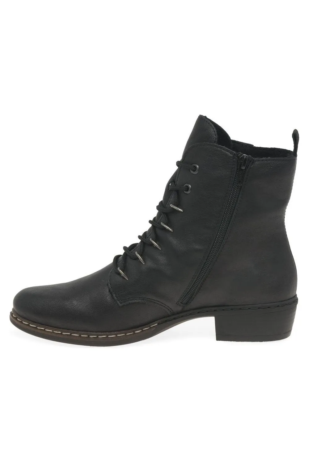 Rieker Y0800 - 00 Black lace up boot