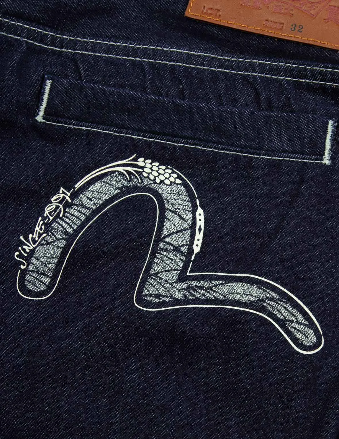 Seagull and Logo Print Balloon Fit Jeans