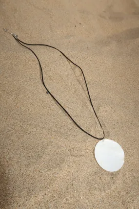 Soft Glow Necklace