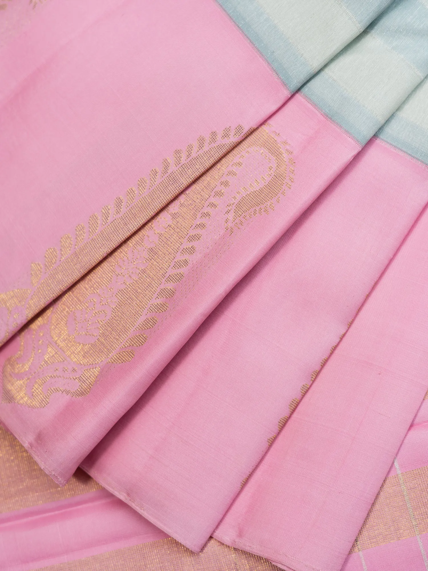 The Contemporary Striped Kanjeevaram with Paisley Border