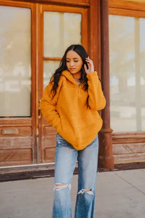 The Ethan Pullover Jacket in Gold Mustard