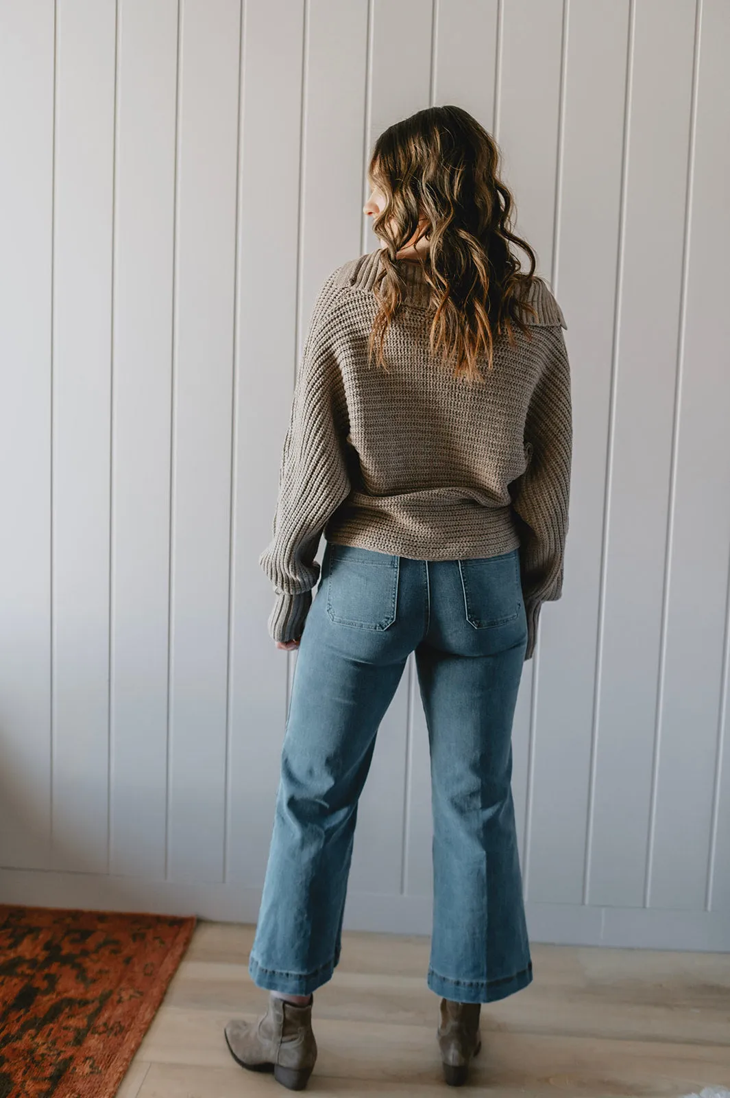 The Sierra Sweater - Taupe