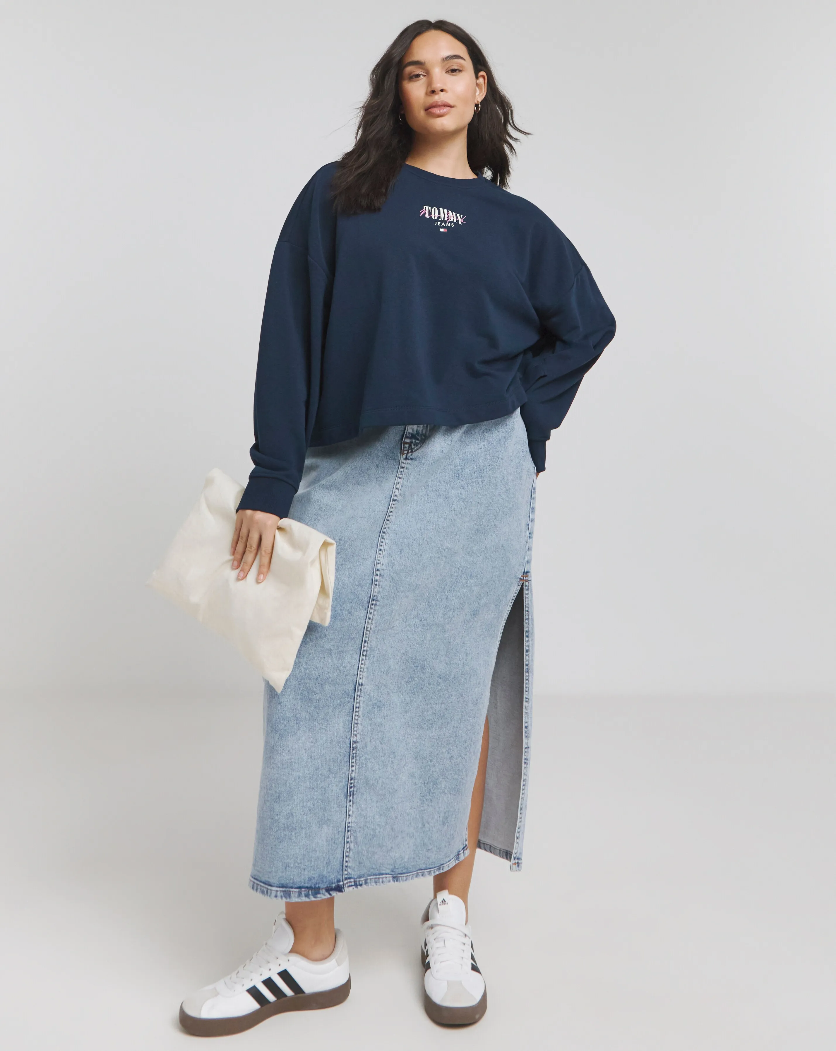 Tommy Jeans Relaxed Essential Logo Jumper | Simply Be