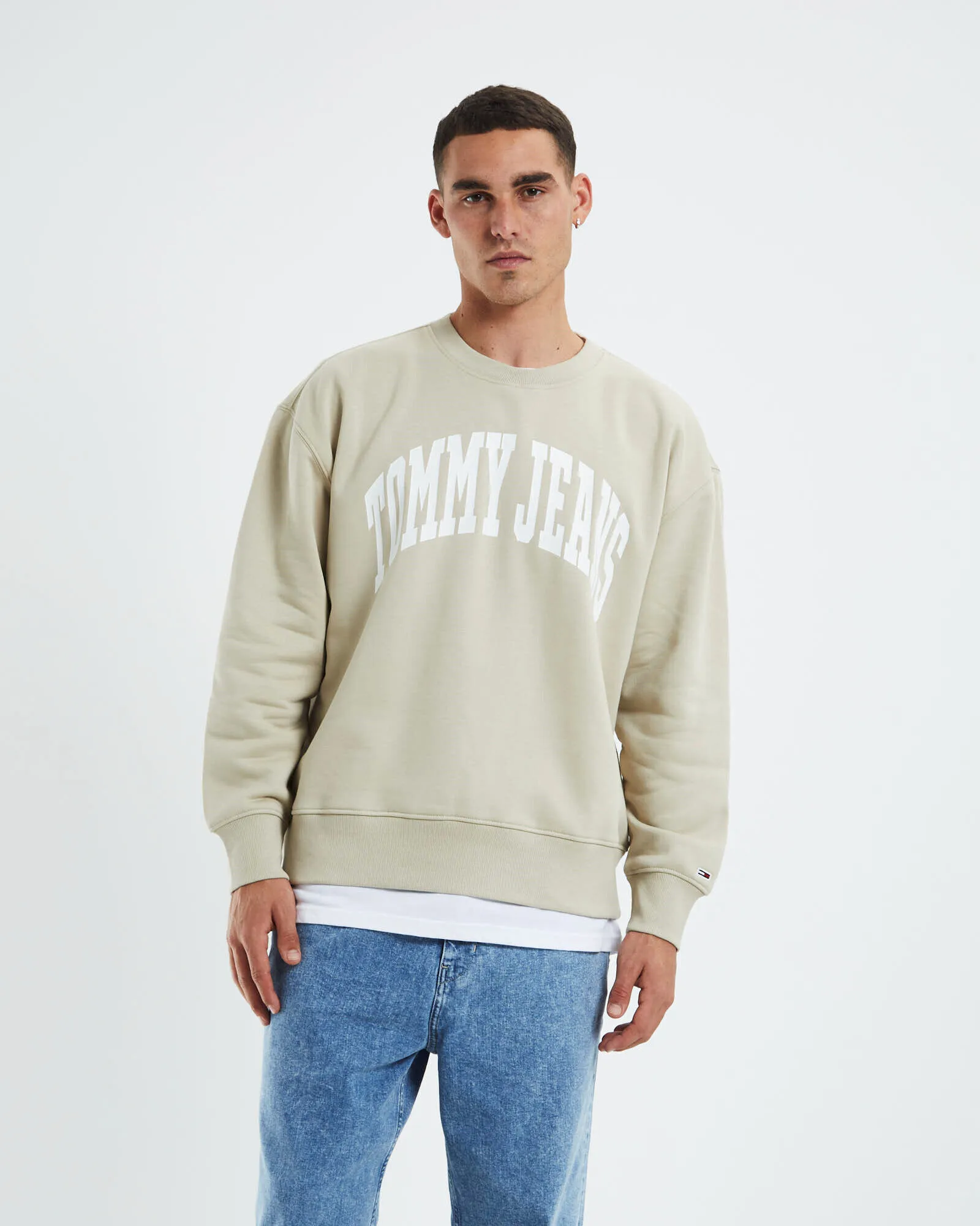 Tommy Jeans TJM College Crew Jumper Savannah Sand