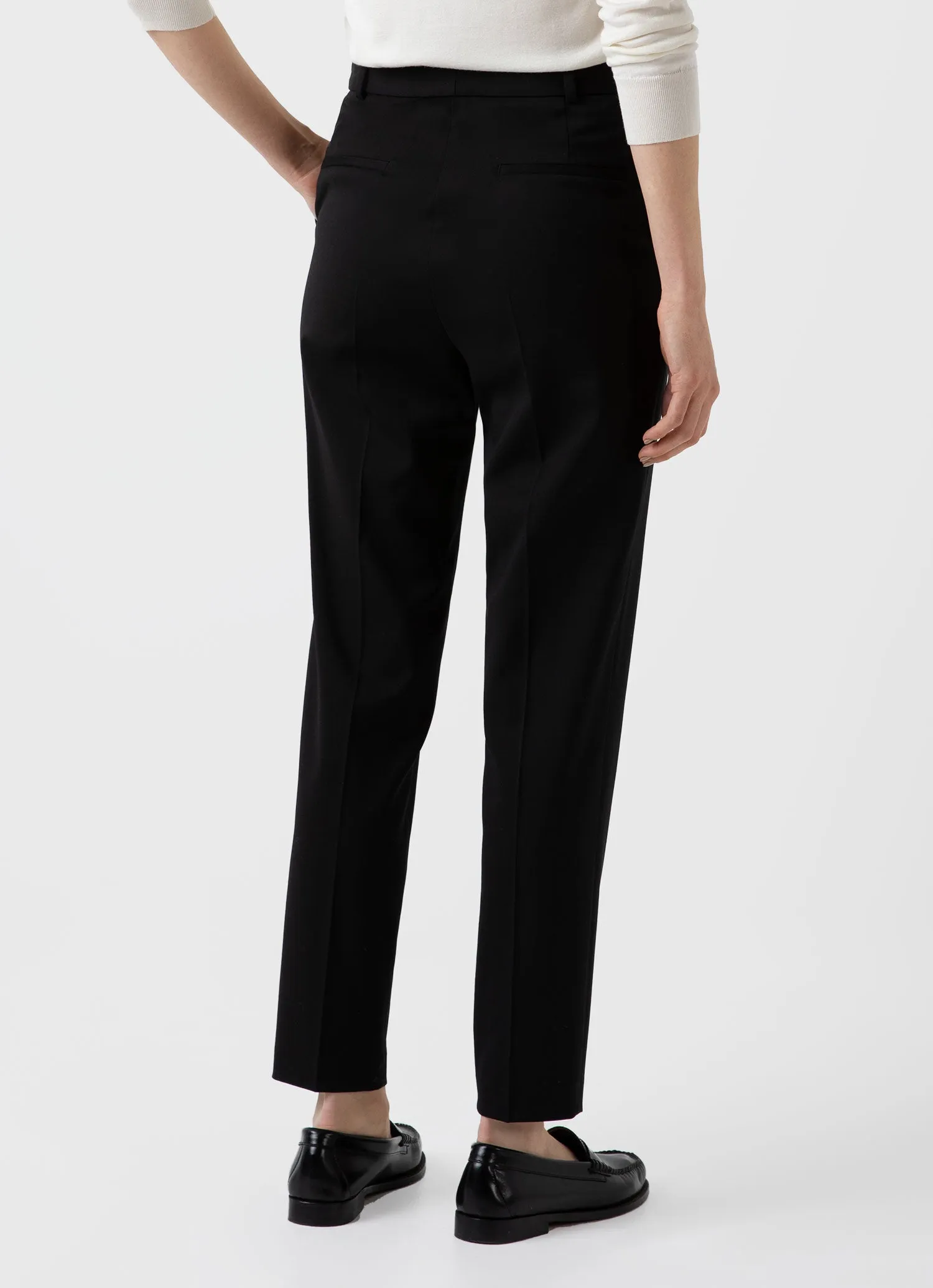 Women's Tapered Trouser in Black